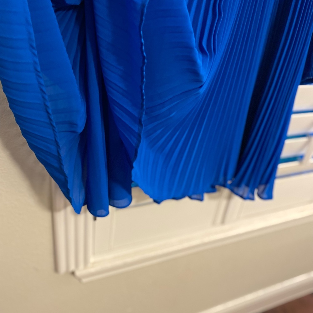 Beautiful Blue Dress Size XL - Picture 4 of 5